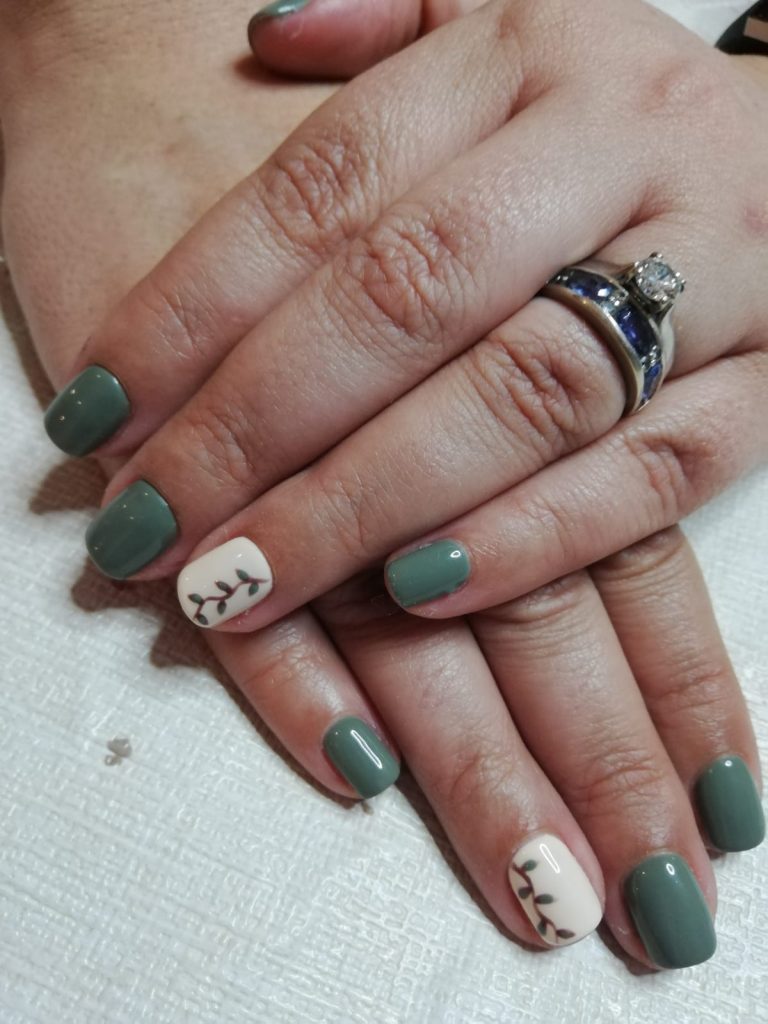 Absolute Beauty | Salon | Brackenfell | Skin | Hair | Nails | Beauty | Microblading | Facial | Plasma Pen | Waxing | Make Up | Spraytan | Highlights | Massage | Manicure | Pedicure | Aesthetics | Lashes | Eyelash extensions | Lemon Bottle