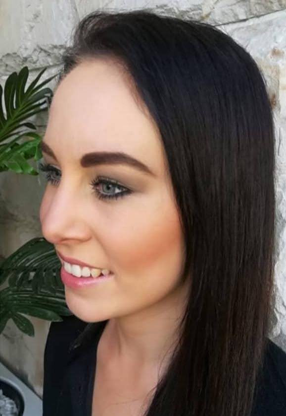 Absolute Beauty | Salon | Brackenfell | Skin | Hair | Nails | Beauty | Microblading | Facial | Plasma Pen | Waxing | Make Up | Spraytan | Highlights | Massage | Manicure | Pedicure | Aesthetics | Lashes | Eyelash extensions | Lemon Bottle