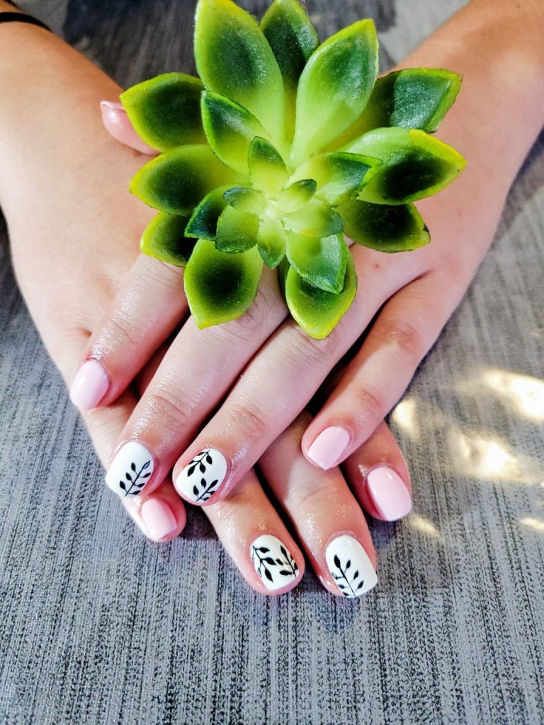 Absolute Beauty | Salon | Brackenfell | Skin | Hair | Nails | Beauty | Microblading | Facial | Plasma Pen | Waxing | Make Up | Spraytan | Highlights | Massage | Manicure | Pedicure | Aesthetics | Lashes | Eyelash extensions | Lemon Bottle