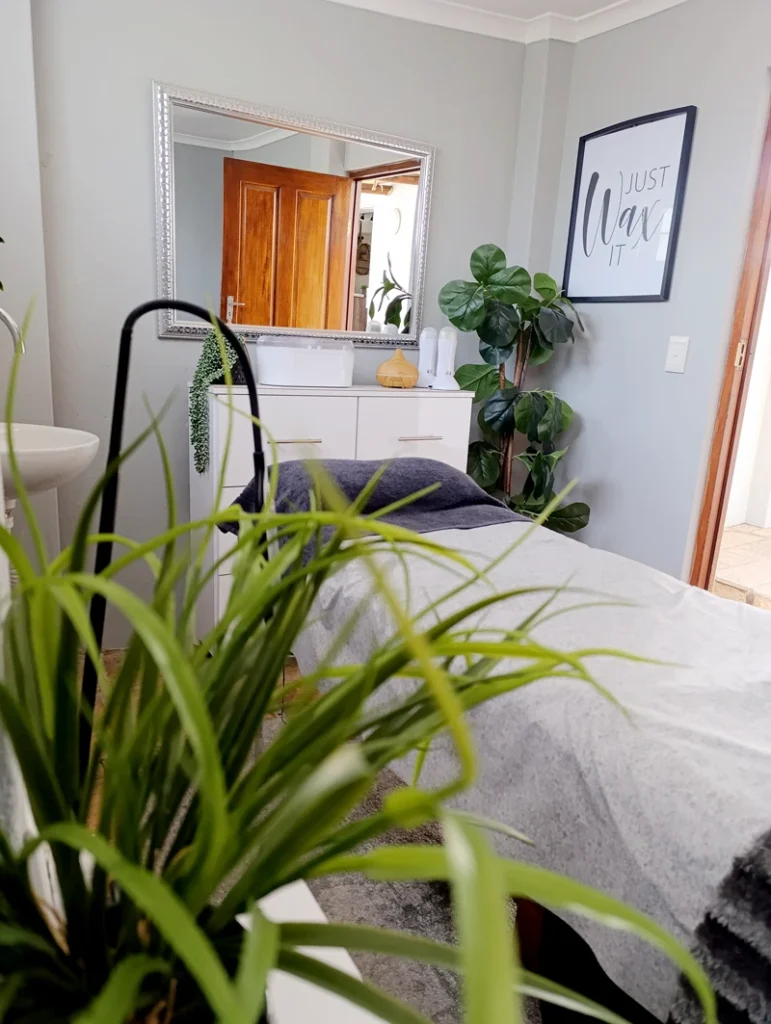 Bright and clean waxing studio at Absolute Beauty in Brackenfell – specializing in expert waxing services for men and women.